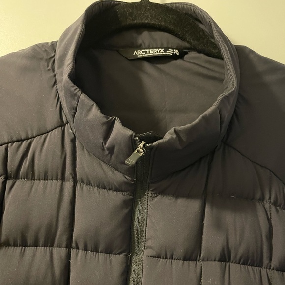 Arc'teryx Other - Men’s XXL Arcteryx Down Filled Jacket Black